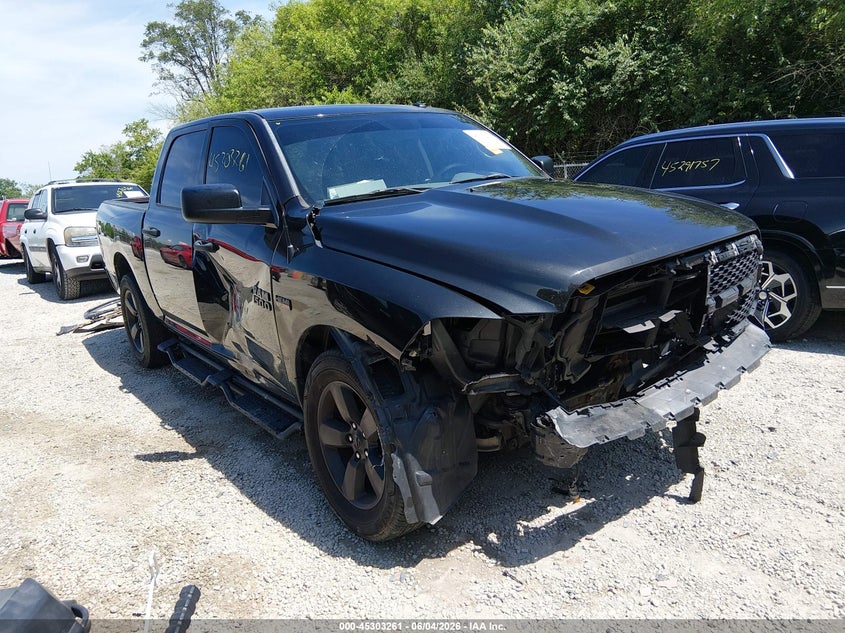Vin: 3c6rr7kt7hg689918, lot: 45801124, ram 1500 express  4x4 5'7 box 2017 img_1