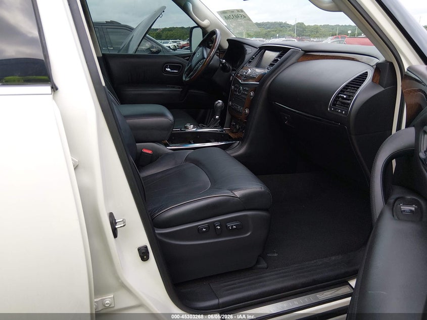 2014 INFINITI QX80 auction photo 5