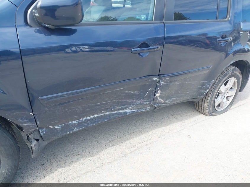 2011 HONDA PILOT auction photo 6