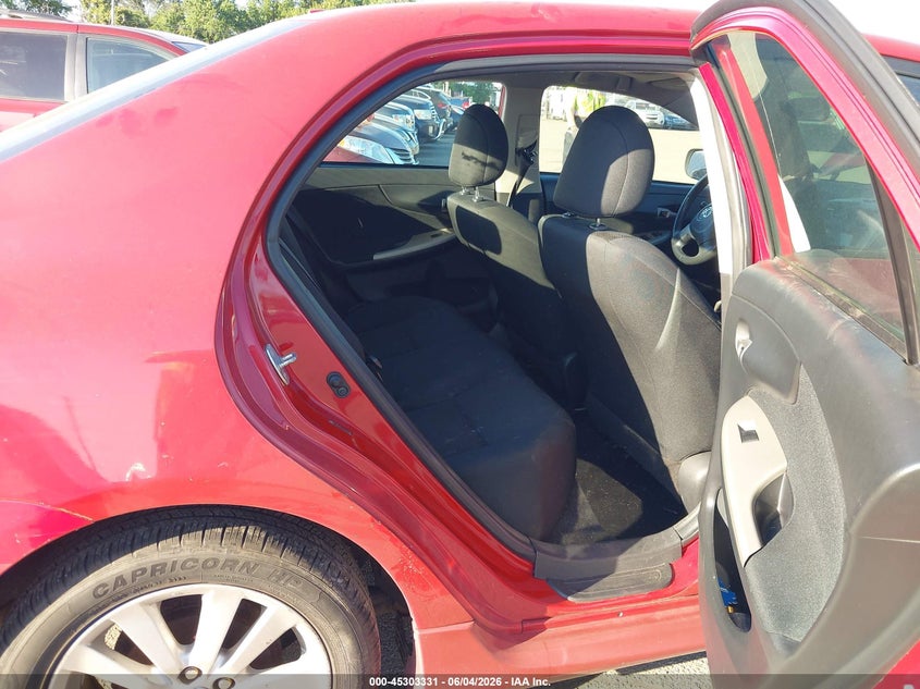 2010 Toyota Corolla 1.8 S red Lot 111045303331 Vin 2T1BU4EE4AC446118