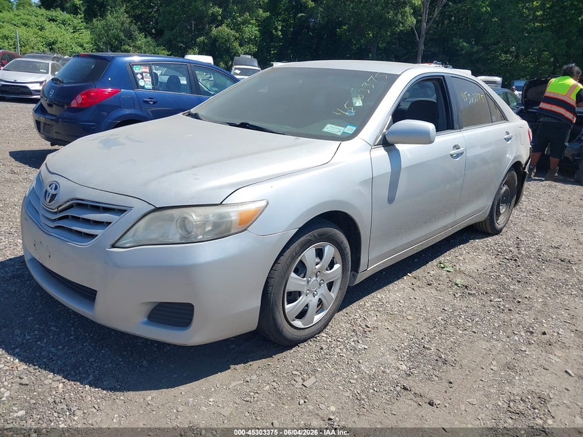 Vin: 4t1bf3ek1au041133, lot: 45801238, toyota camry le 20102