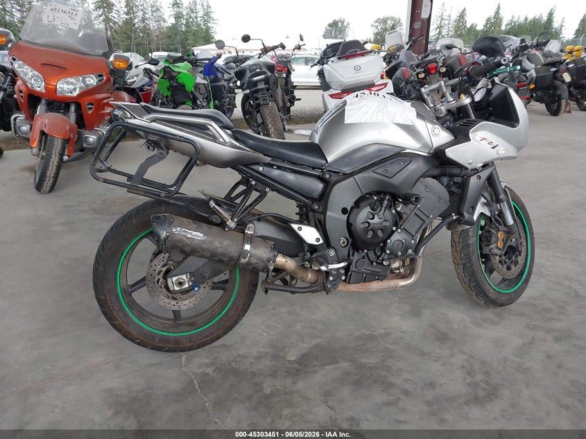 2011 YAMAHA FZ1 auction photo 4