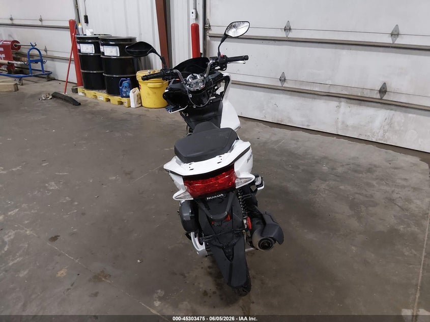 2015 HONDA PCX auction photo 6