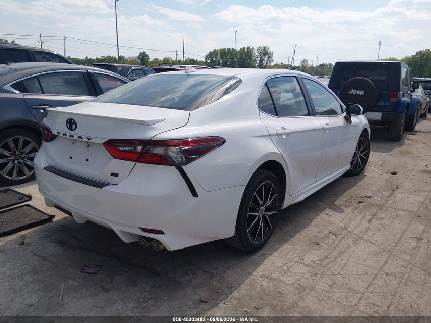 Vin: 4t1g11ak3ru847209, lot: 45801345, toyota camry se 20244