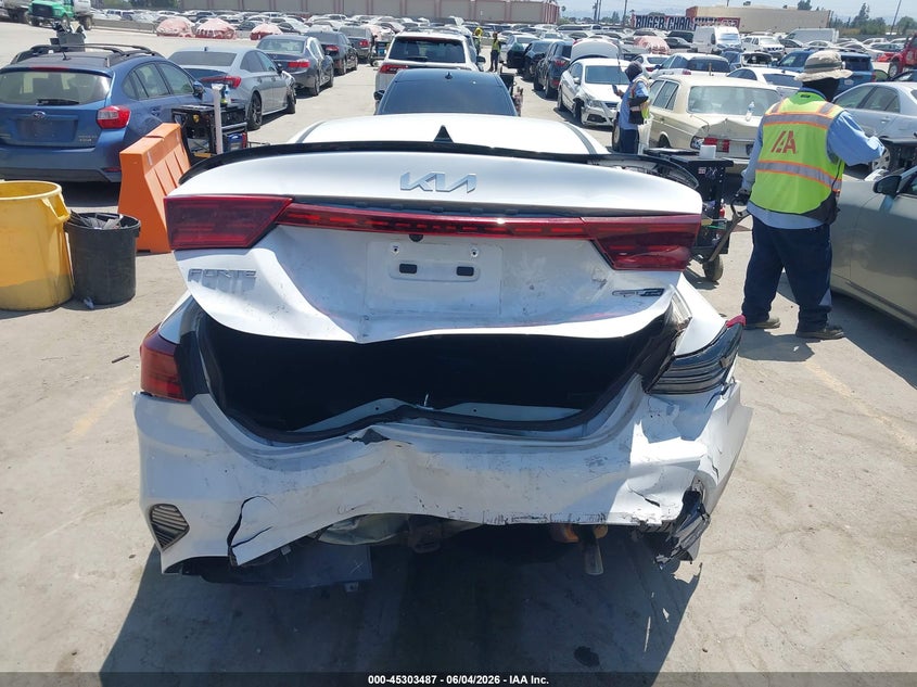 2024 Kia Forte Gt-Line VIN: 3KPF54AD6RE730584 Lot: 45303487