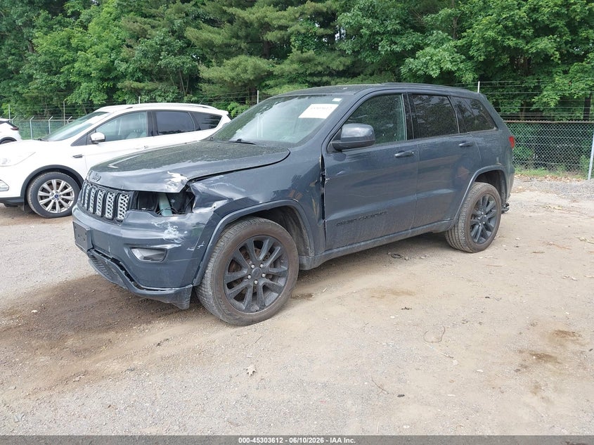 2017 Jeep Grand Cherokee Altitude 4x4 1C4RJFAG5HC922079 photo 1