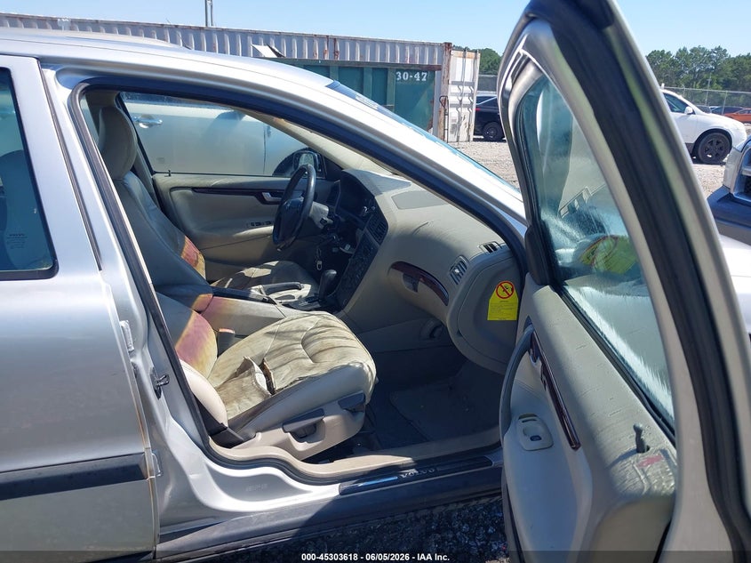 2004 VOLVO S60 SEDAN 2.4L I-5 DOHC, VVT, 168HP