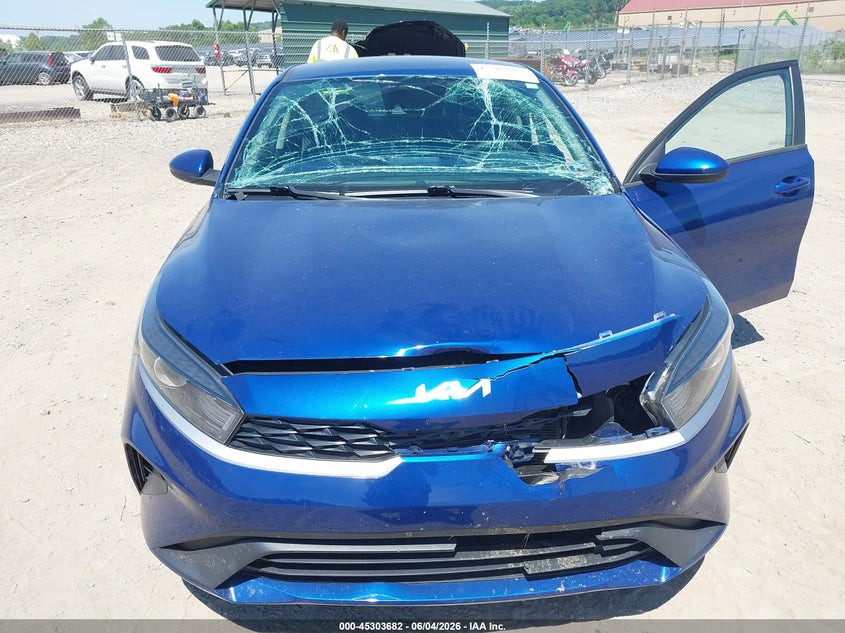 2023 Kia Forte Lxs VIN: 3KPF24AD3PE677624 Lot: 45303682