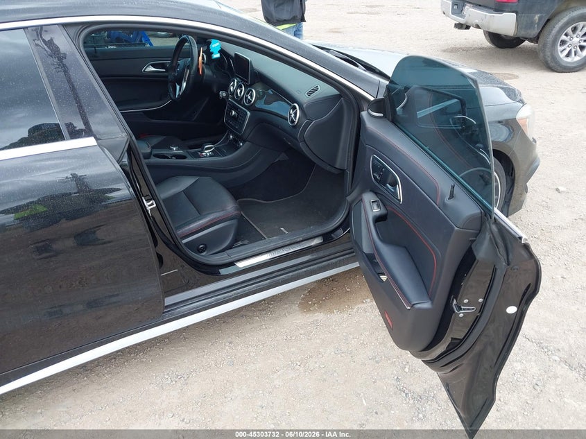 2014 MERCEDES-BENZ CLA 45 AMG auction photo 5