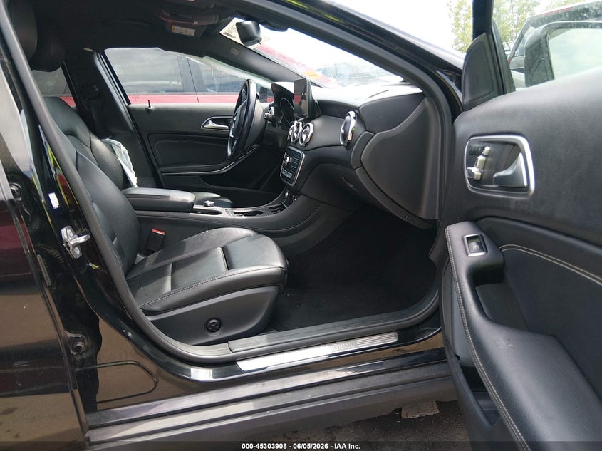 2020 MERCEDES-BENZ GLA 250 auction photo 5
