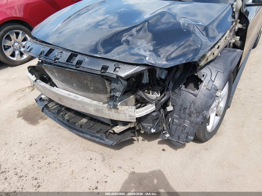 2020 MERCEDES-BENZ GLA 250 auction photo 6