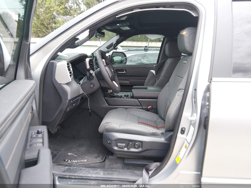 2026 TOYOTA TUNDRA HYBRID 3.4L V-6 DI, DOHC, V(VIN: 5TFVC5DBXTX137027