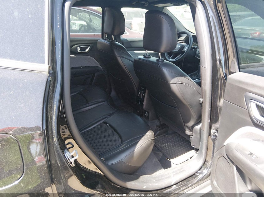 2023 JEEP COMPASS auction photo 8