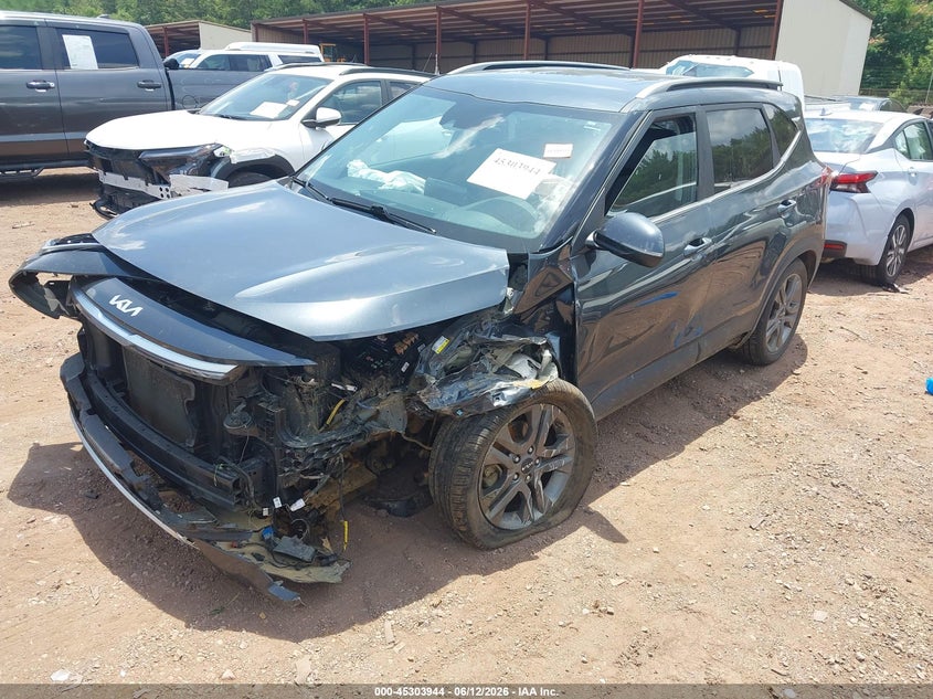 2023 KIA SELTOS auction photo 2