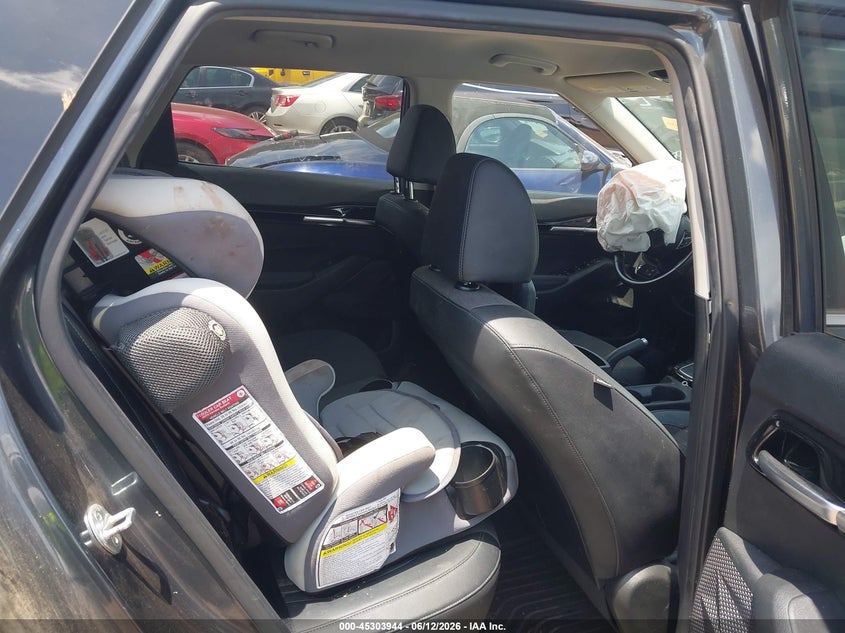 2023 KIA SELTOS auction photo 8