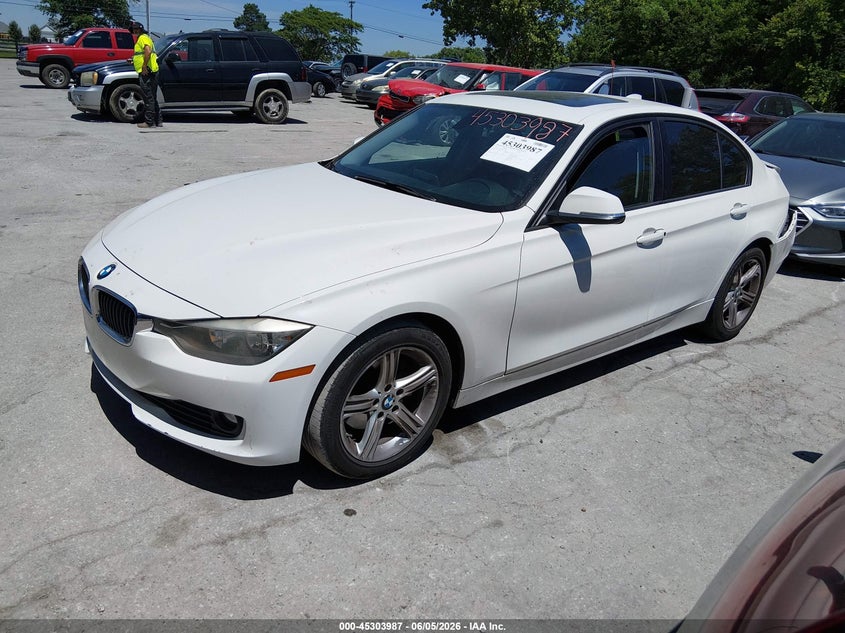 Vin: wba3b1c58fk139694, lot: 45801850, bmw 320i 20152