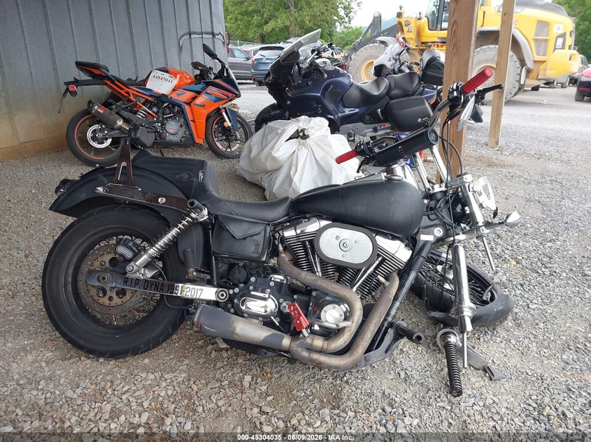 2011 Harley-Davidson Fxdc VIN: 1HD1GV411BC323411 Lot: 45304035