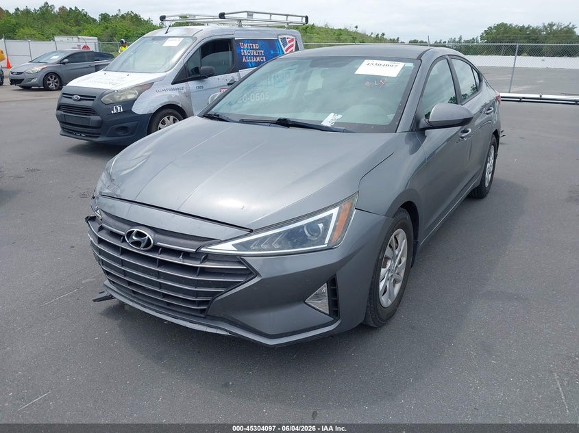 2019 Hyundai Elantra Se 5NPD74LF6KH493130 photo 1