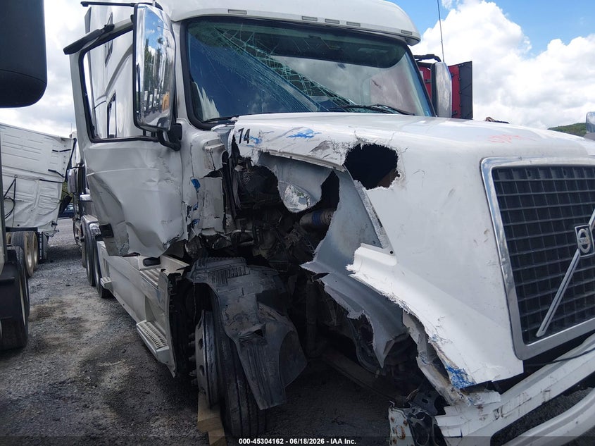 2017 Volvo Vnl VIN: 4V4NC9TK2HN980719 Lot: 45304162