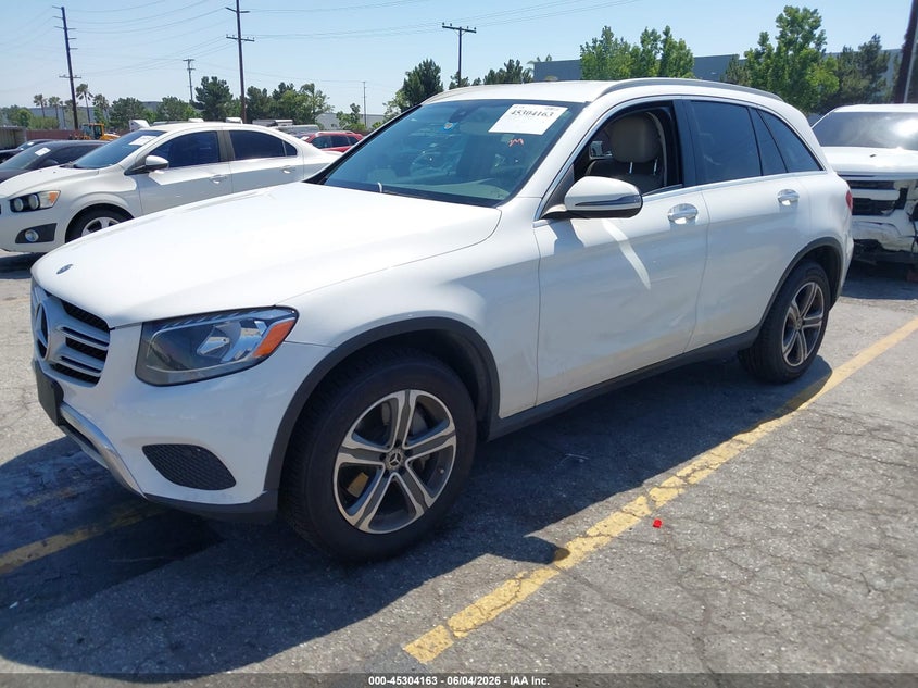 WDC0G4JB3KV184093 2019 Mercedes-Benz Glc 300 photo 1