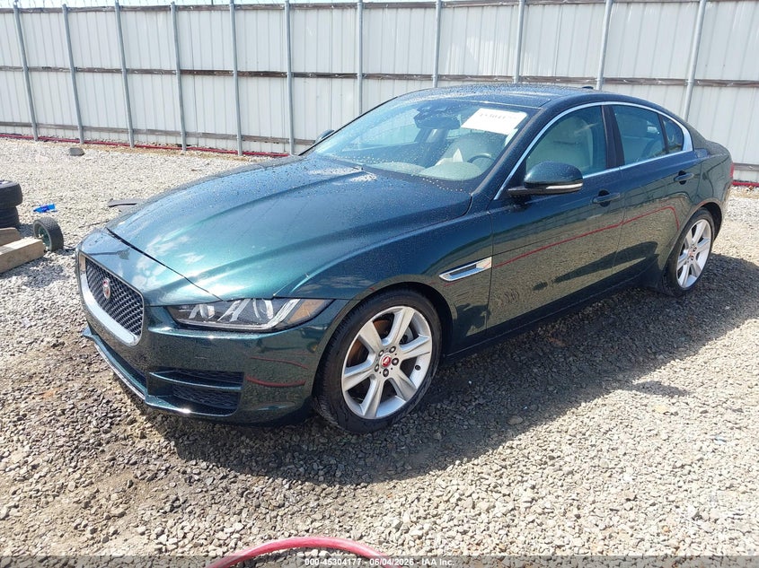 Vin: sajae4bg6ha972667, lot: 45802040, jaguar xe 25t prestige 20172