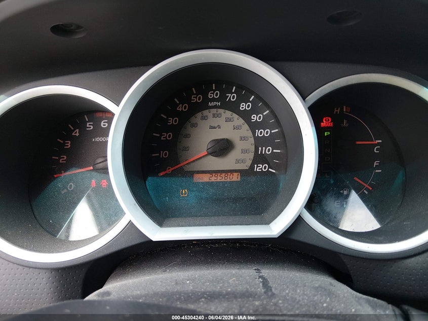 2011 Toyota Tacoma Prerunner V6 VIN: 3TMJU4GN5BM110950 Lot: 45304240