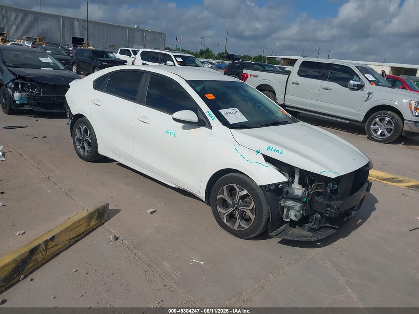 Vin: 3kpf24ad6ke060923, lot: 45802110, kia forte lxs 2019 img_1