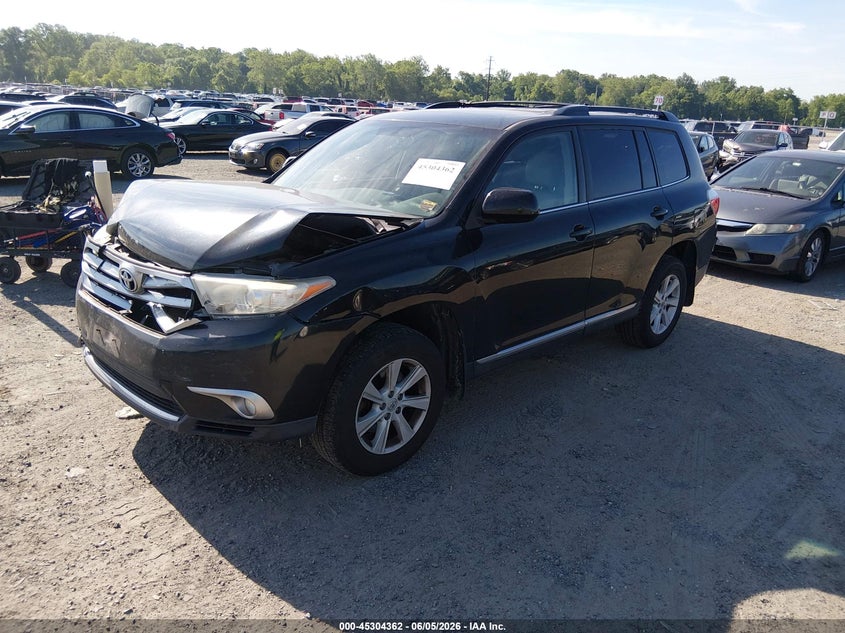 Vin: 5tdbk3eh2ds239491, lot: 45802225, toyota highlander se v6 20132