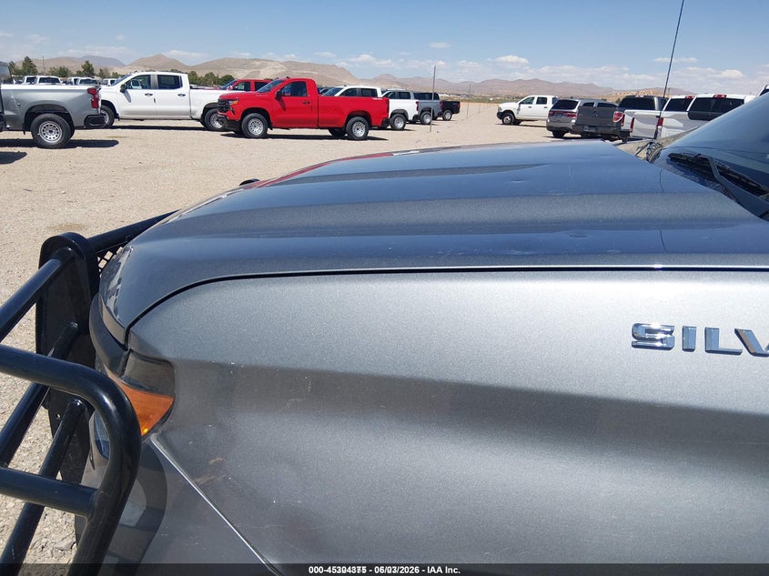 2023 CHEVROLET SILVERADO 1500 auction photo 6
