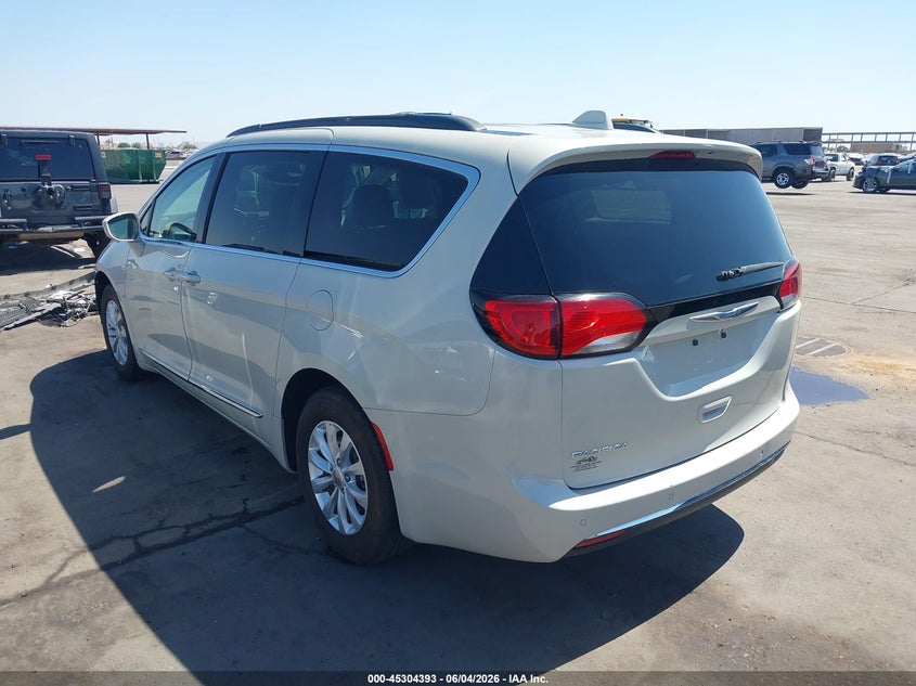 Vin: 2c4rc1bg8hr764792, lot: 45802256, chrysler pacifica touring-l 20173