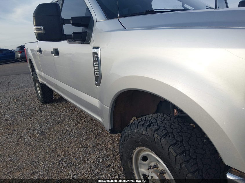 2018 FORD F-250 auction photo 4