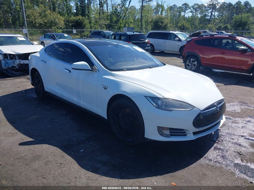 2015 Tesla Model S