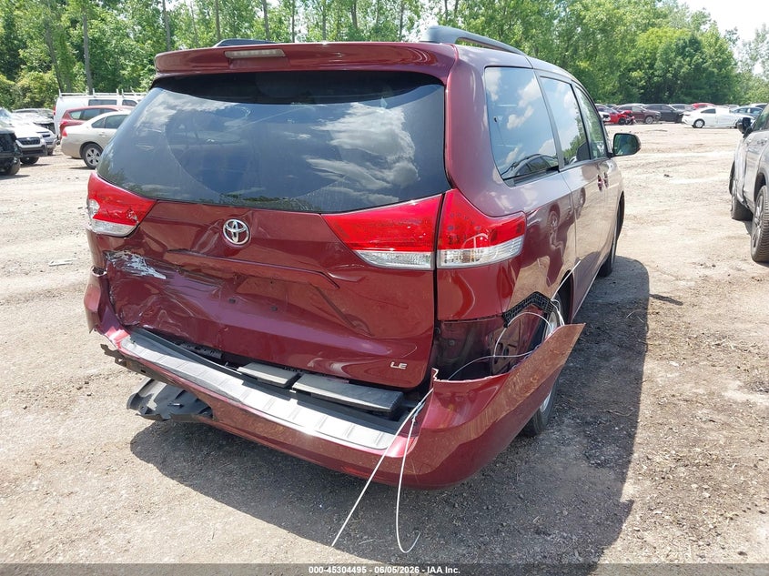 Vin: 05tdkk3dc1bs80756, lot: 45802360, toyota sienna 20114