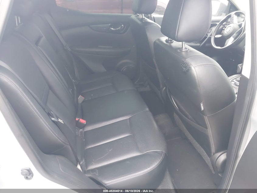 2017 NISSAN ROGUE SPORT auction photo 8