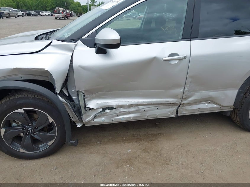 VIN 5N1BT3BB4SC835290 2025 NISSAN ROGUE SV INTELLIGENT AWD