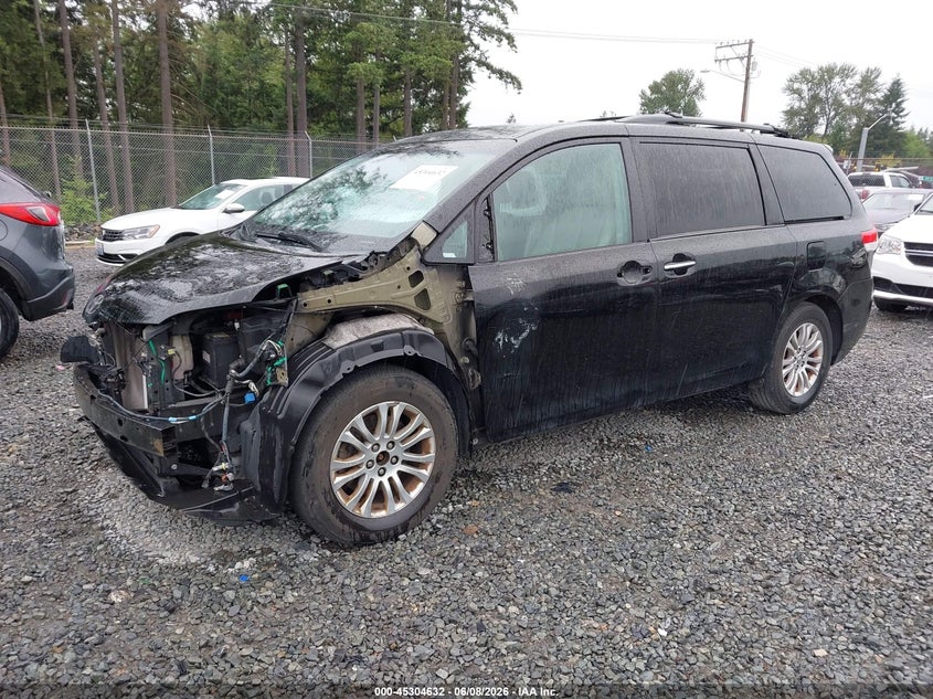 Vin: 5tdyk3dc5cs222683, lot: 45802495, toyota sienna xle v6 8 passenger 20122