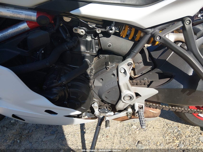 VIN ZDMVABDSXLB008680 2020 DUCATI SUPERSPORT