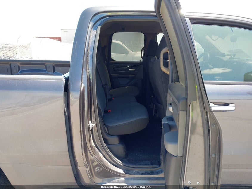2019 RAM 1500 auction photo 8