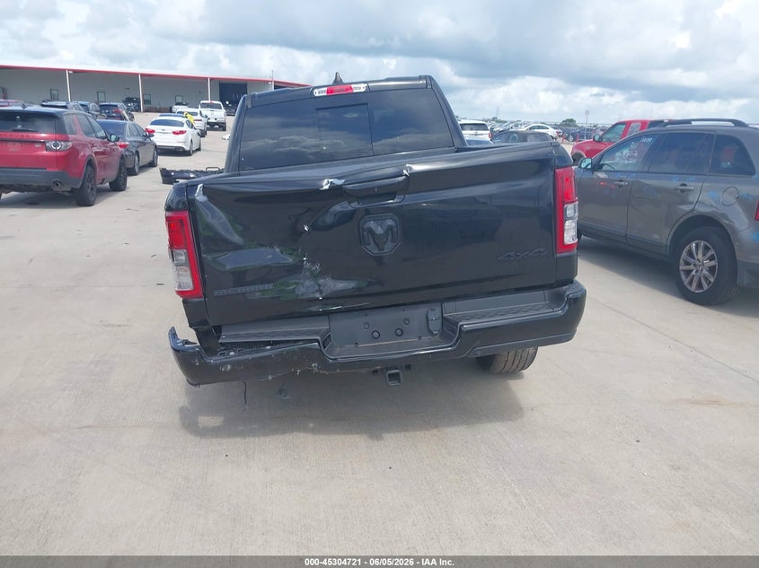 1C6RRFFG7NN362090 2022 Ram 1500 3.6 black