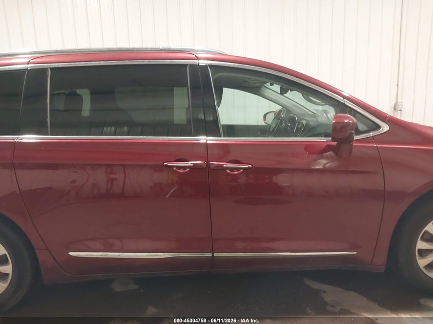 CHRYSLER PACIFICA - zdjęcie 13