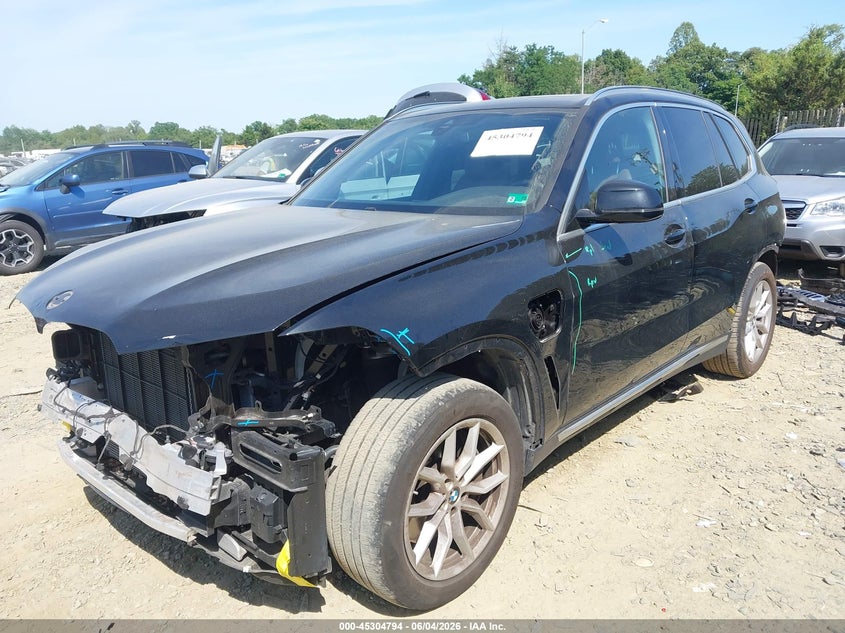 Vin: 5uxta6c04m9h77048, lot: 45802657, bmw x5 phev xdrive45e 20212