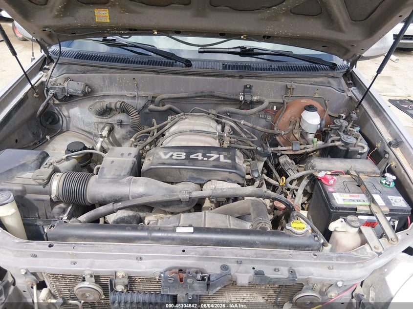 2000 Toyota Tundra Ltd V8 VIN: 5TBBT4818YS113068 Lot: 45304842