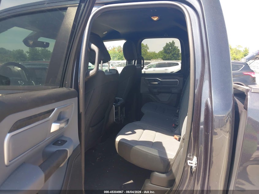 2021 RAM 1500 auction photo 8