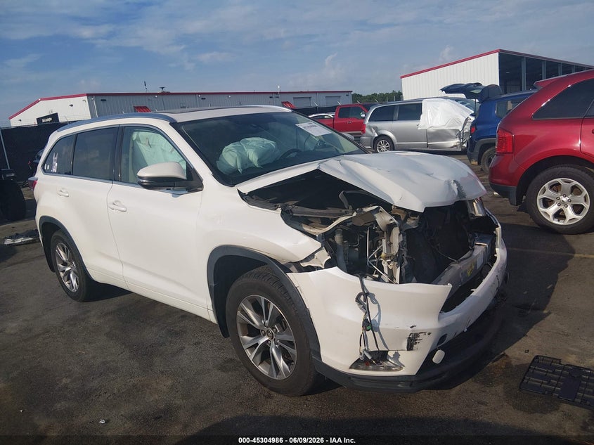2016 Toyota Highlander