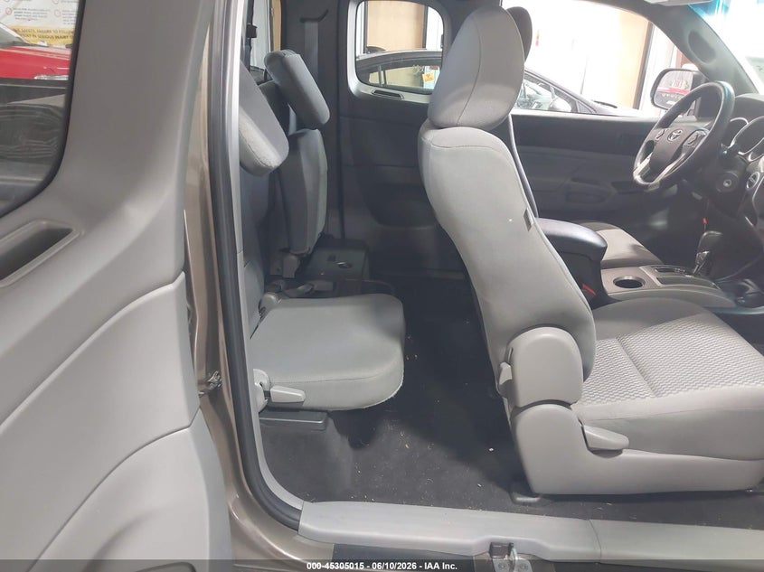 2015 Toyota Tacoma Base V6 VIN: 5TFUU4ENXFX137190 Lot: 45305015
