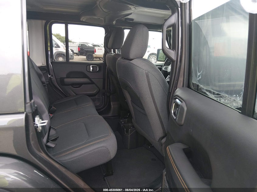 2025 Jeep Wrangler 4-Door Sahara 4X4 VIN: 1C4PJXEN9SW587291 Lot: 45305061