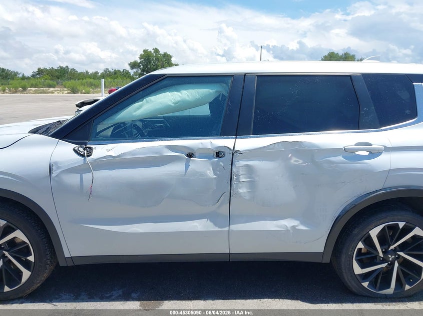 2022 Mitsubishi Outlander Es 2.5 S-Awc VIN: JA4J4TA88NZ040421 Lot: 45305090