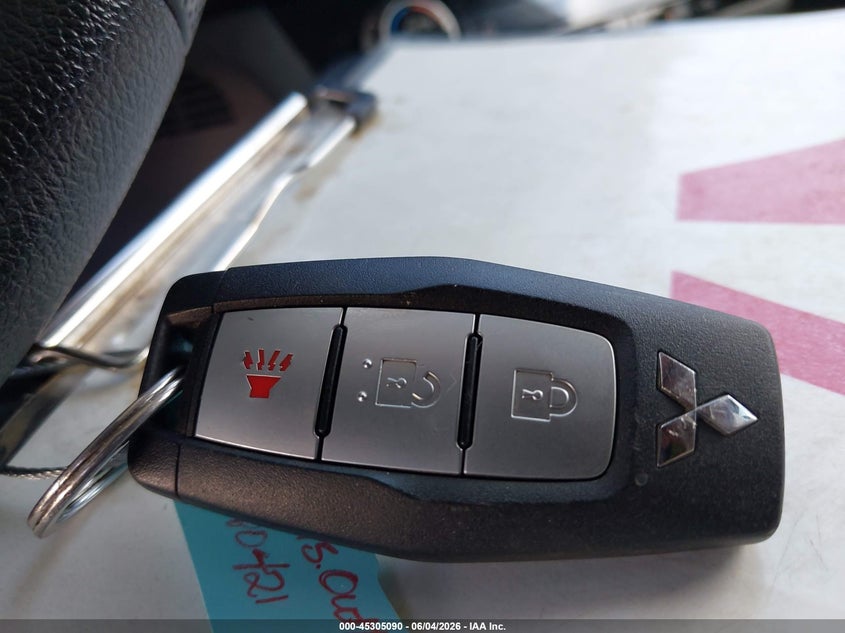 2022 Mitsubishi Outlander Es 2.5 S-Awc VIN: JA4J4TA88NZ040421 Lot: 45305090