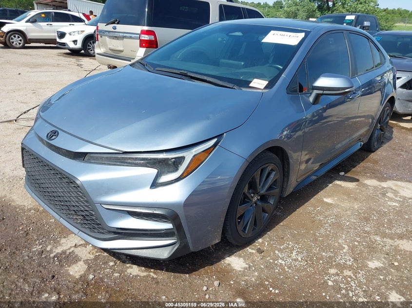 2024 TOYOTA COROLLA auction photo 2