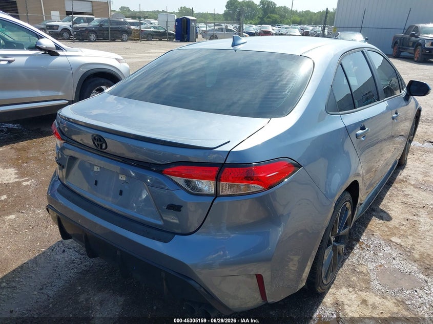 2024 TOYOTA COROLLA auction photo 4
